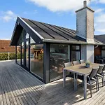 펜션 Berner - 40m From The Sea By Interhome *