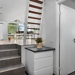 Berner - 40m From The Sea By Interhome 펜션